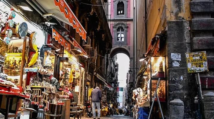 Archihouse Suites Napoli Bagian luar foto