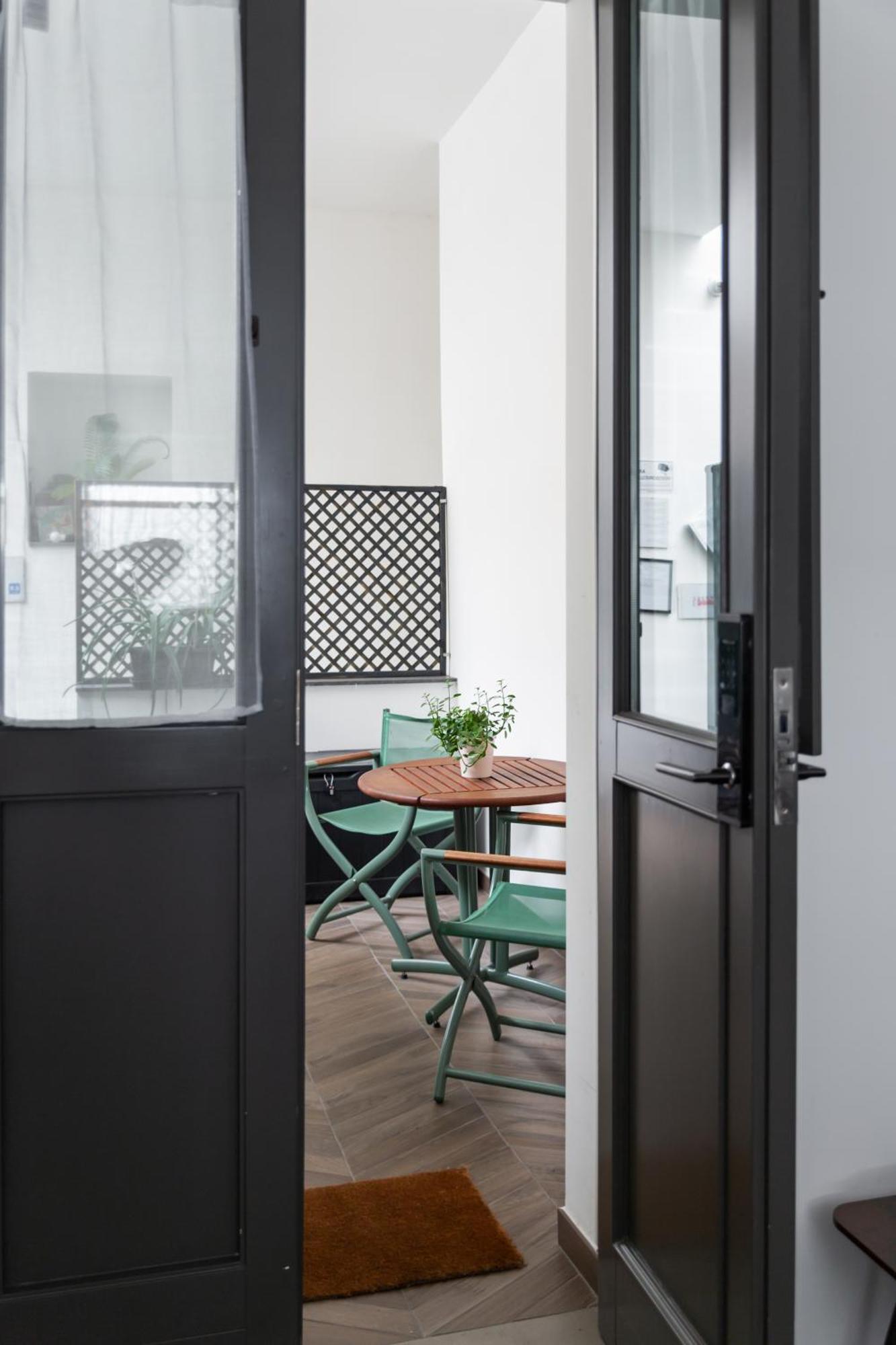 Archihouse Suites Napoli Bagian luar foto